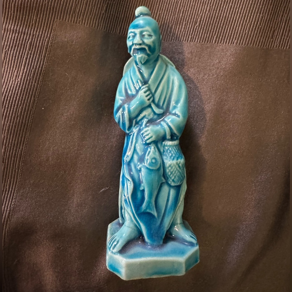 Vintage Chinese turquoise figurine